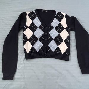 Brandy Melville Elizabeth Sweater